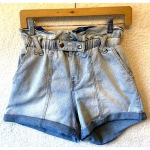 Almost Famous Paper Bag Woman's Waist Shorts Size Small Light Wash Elastic Waist
